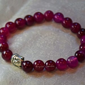 Red onyx stone